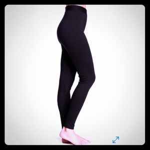 Vince Camuto Ponte Leggin Black